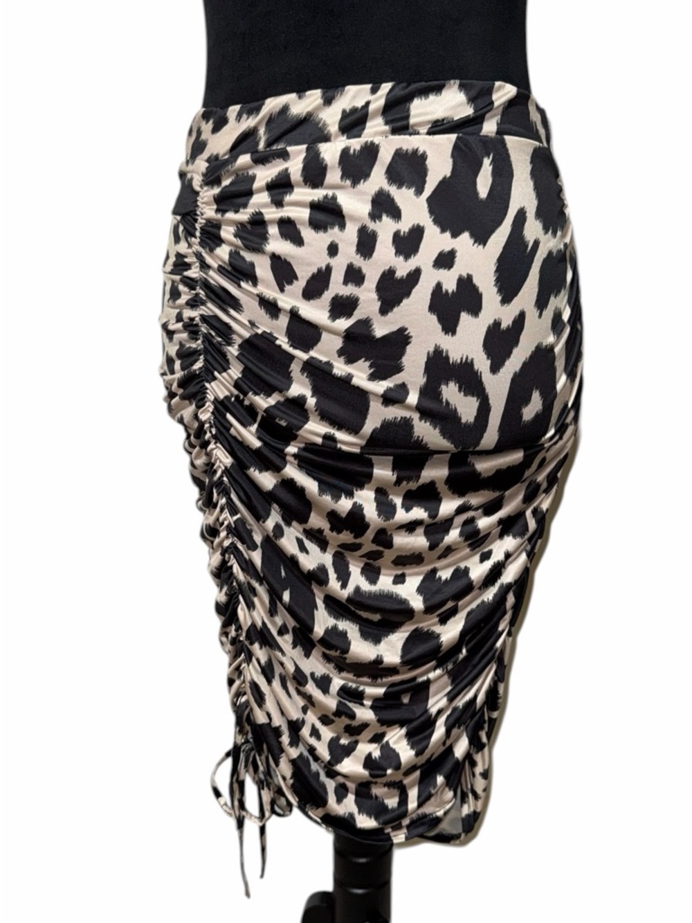 Nasty Gal Black & Cream Leopard Print Skirt